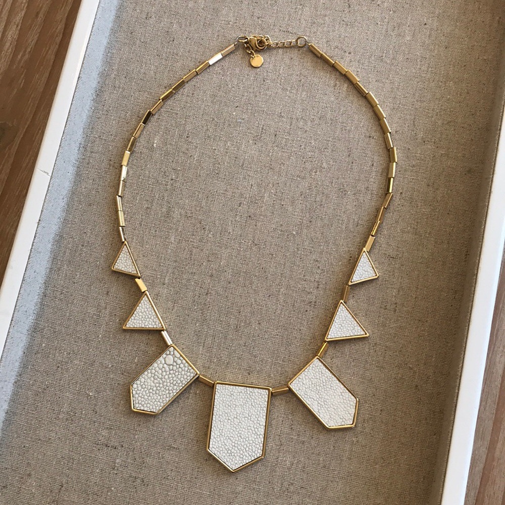 House of Harlow 1960 geo choker
